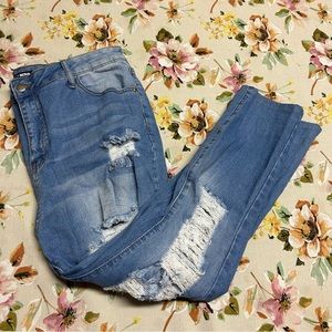FASHION NOVA Distressed Skinny Jeans Size 14